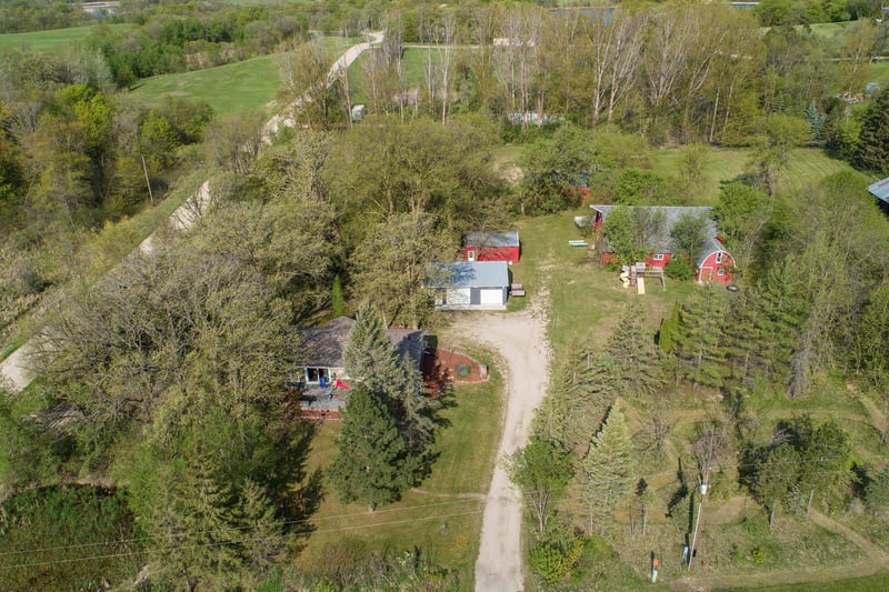 34033 County Highway 3, Erhard, MN 56534