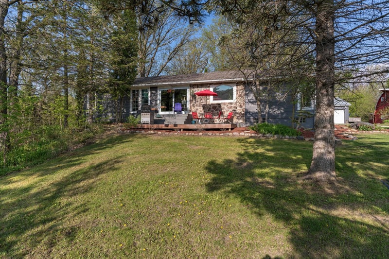 34033 County Highway 3, Erhard, MN 56534