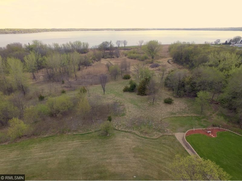609 Lake Blvd, Buffalo, MN 55313