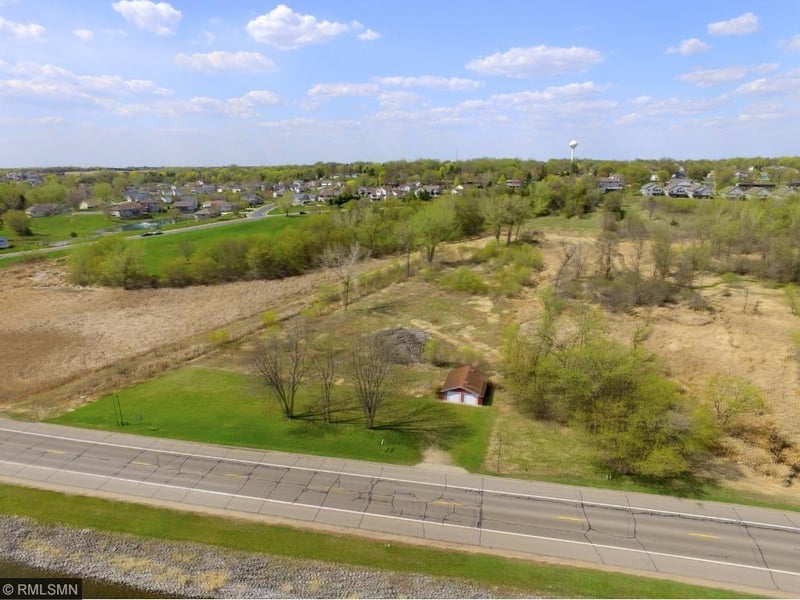 609 Lake Blvd, Buffalo, MN 55313
