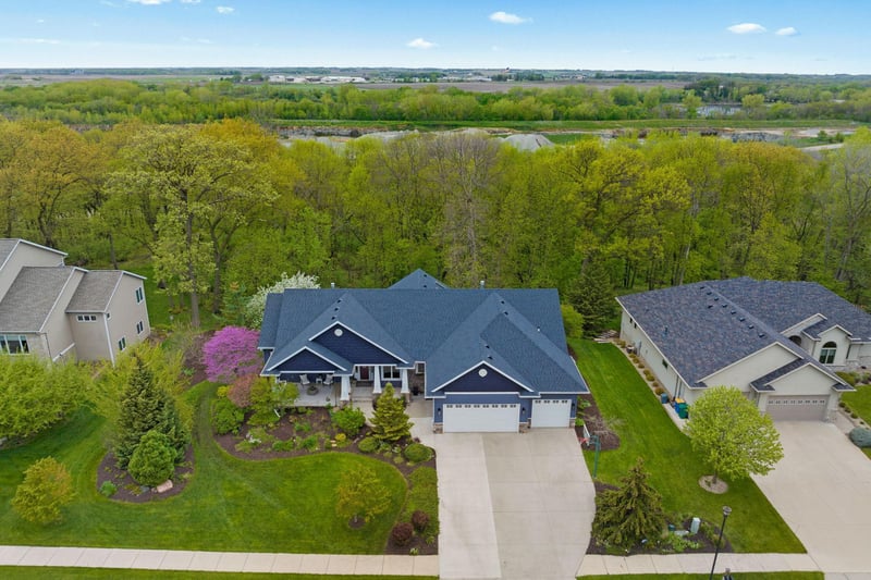 2950 Northridge Ln NE, Owatonna, MN 55060