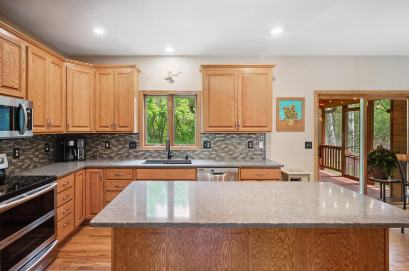 1575 Quasar Ct S, Lakeland, MN 55043