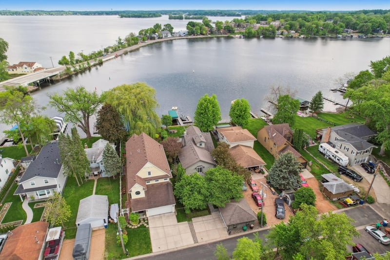 4349 Channel Rd, Spring Park, MN 55384