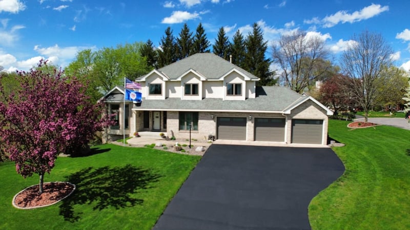 4691 Allendale Dr, White Bear Twp, MN 55127