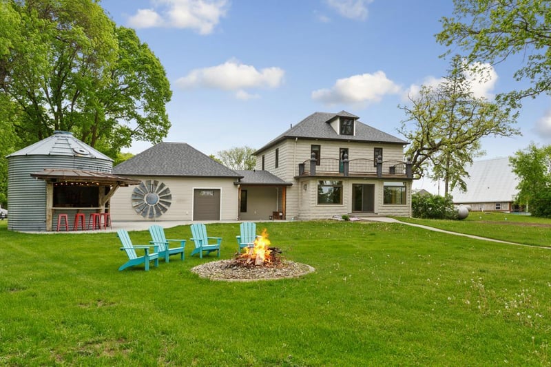 41766 Foursquare Rd, Battle Lake, MN 56515