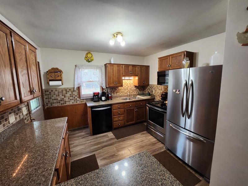 137 Hinman Dr, Birchwood, WI 54817