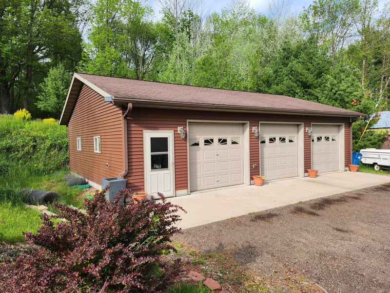 137 Hinman Dr, Birchwood, WI 54817
