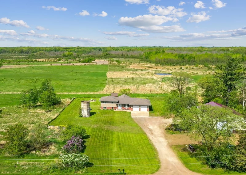 2347 Plum St, Brook Park, MN 55007