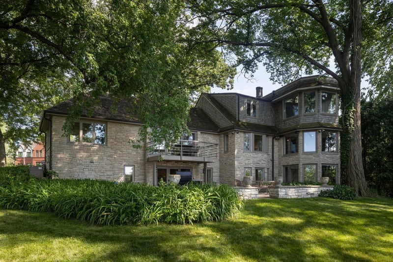 14 Park Ln, Minneapolis, MN 55416