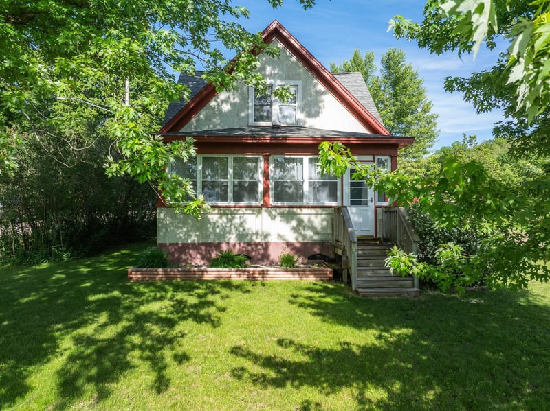 105 4th St, Swanville, MN 56382