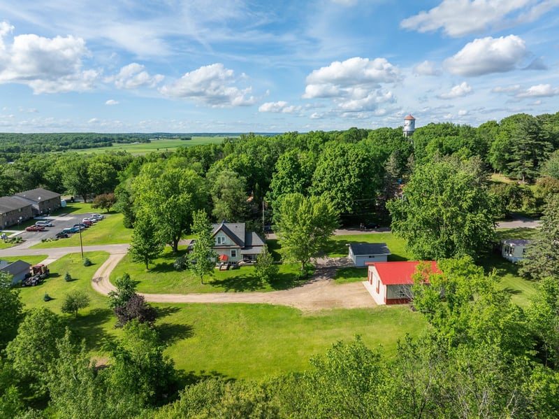 105 4th St, Swanville, MN 56382