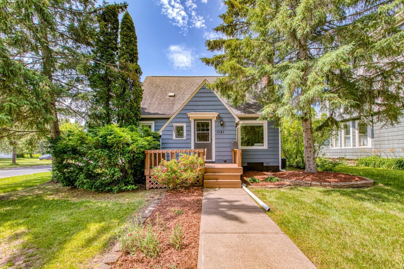 1121 2nd Ave W, Ashland, WI 54806
