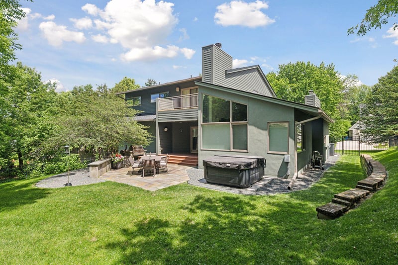 200 Natchez Ave S, Minneapolis, MN 55416