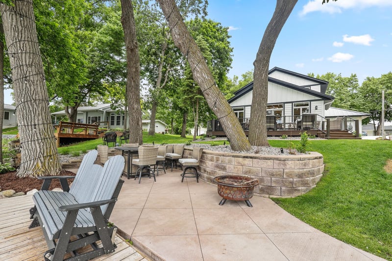 9029 Ingram Ave NW, Annandale, MN 55302