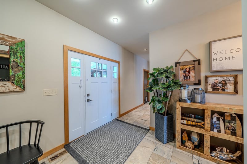 1481 Long Lake Dr, Detroit Lakes, MN 56501