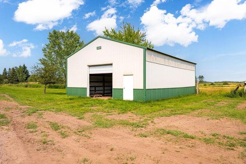 31598 Swanson Rd, Askov, MN 55704