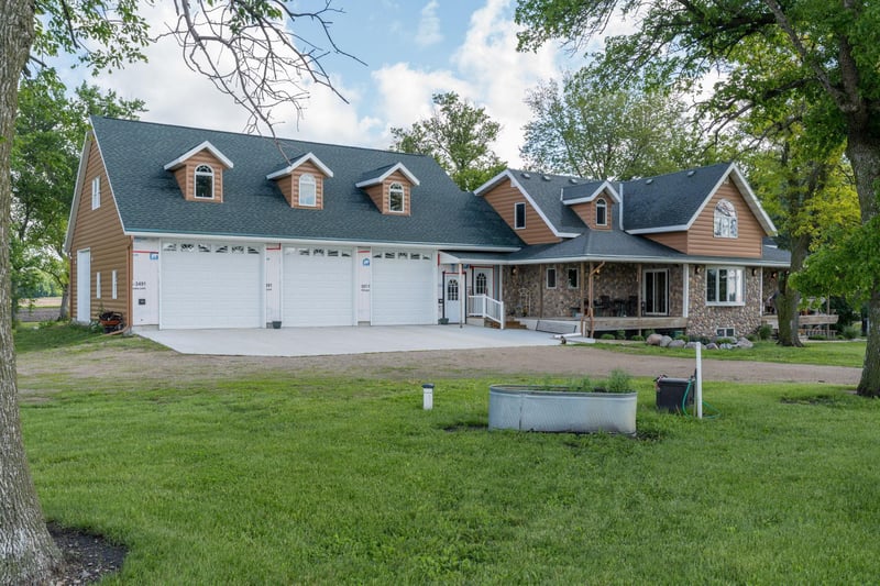 29821 680th Ave, Saint James, MN 56081