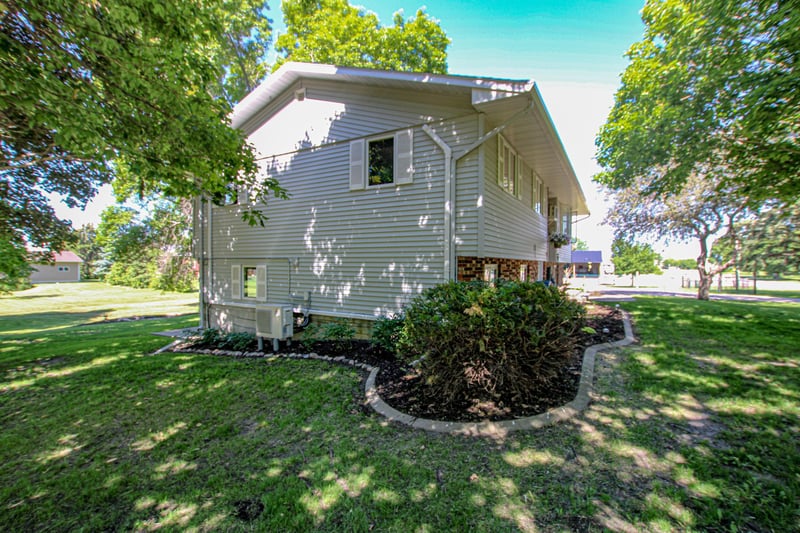 209 2nd St W, Brandon, MN 56315