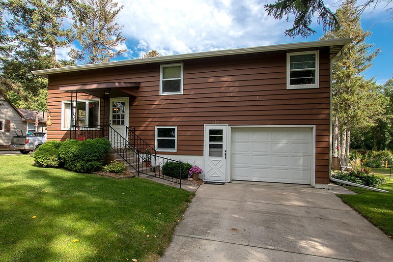 120 Hillcrest Ave, Lake Lillian, MN 56253