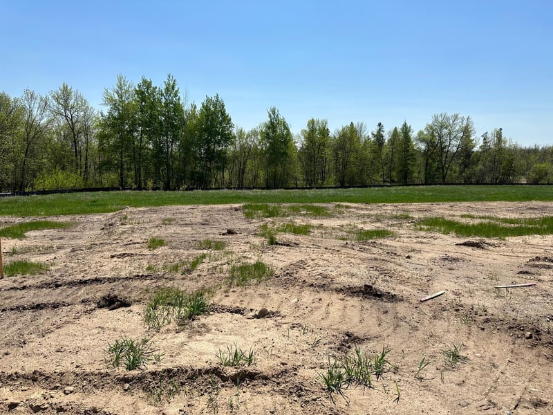 405 Estate Dr, Avon, MN 56310
