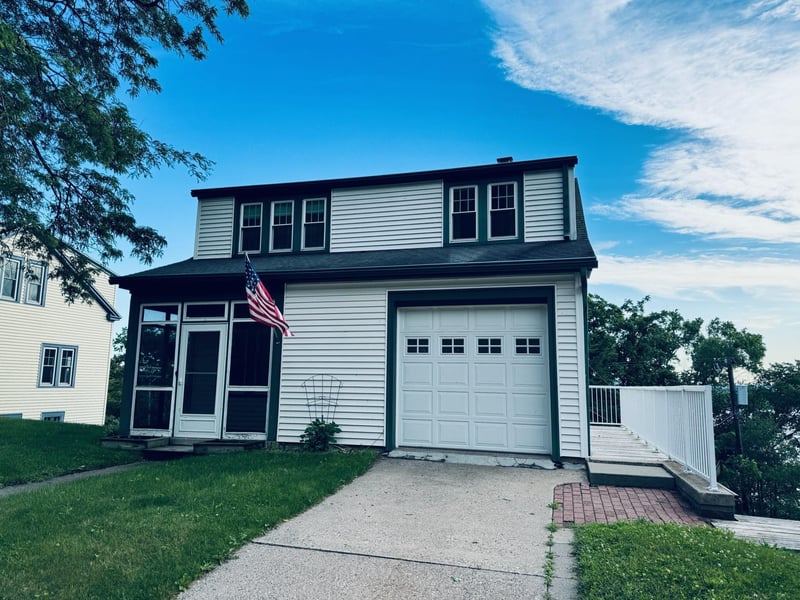 508 N 2nd St, Alma, WI 54610