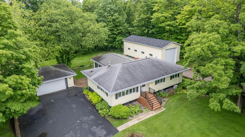 1724 Norton Rd, Duluth, MN 55803