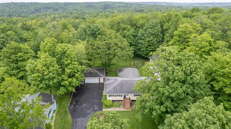 1724 Norton Rd, Duluth, MN 55803