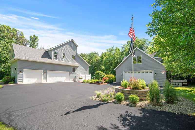 9682 131st Ave SE, Becker, MN 55308