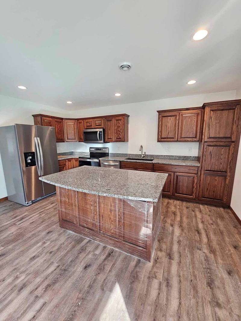 345 5th Ave SE #B, Harmony, MN 55939