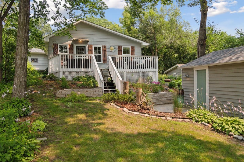 3860 Park Ln, Spring Park, MN 55384