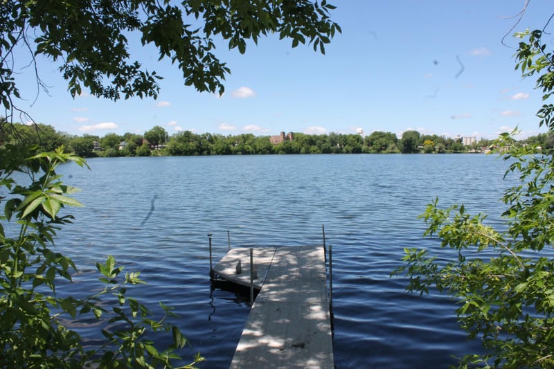 613 Lake Ave E, Fulda, MN 56131