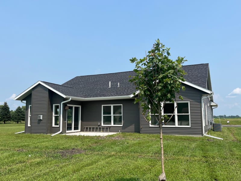 104 Gray Fox Pa, Eagle Lake, MN 56024