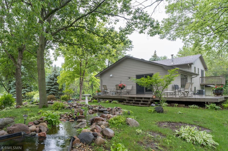 60392 239th St, Madison Lake, MN 56063