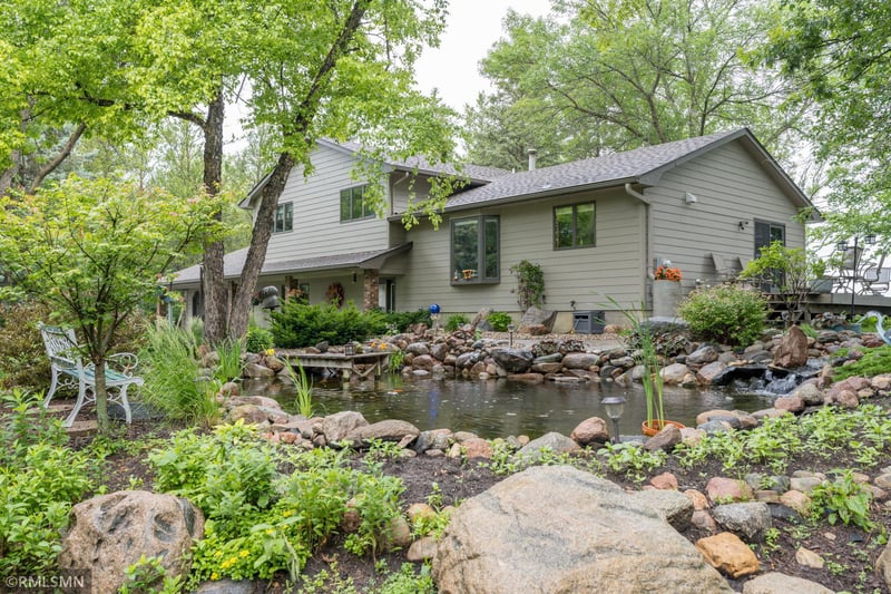 60392 239th St, Madison Lake, MN 56063