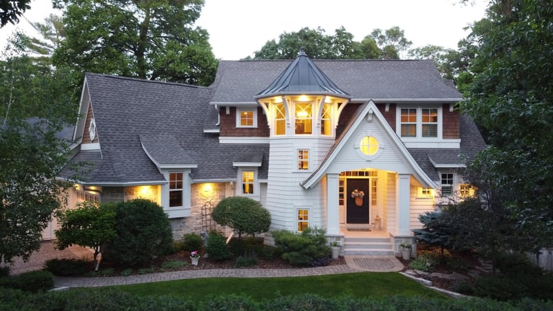 330 S Wise Ave, Wayzata, MN 55391
