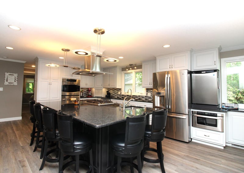 13410 Skyline Dr, Spicer, MN 56288