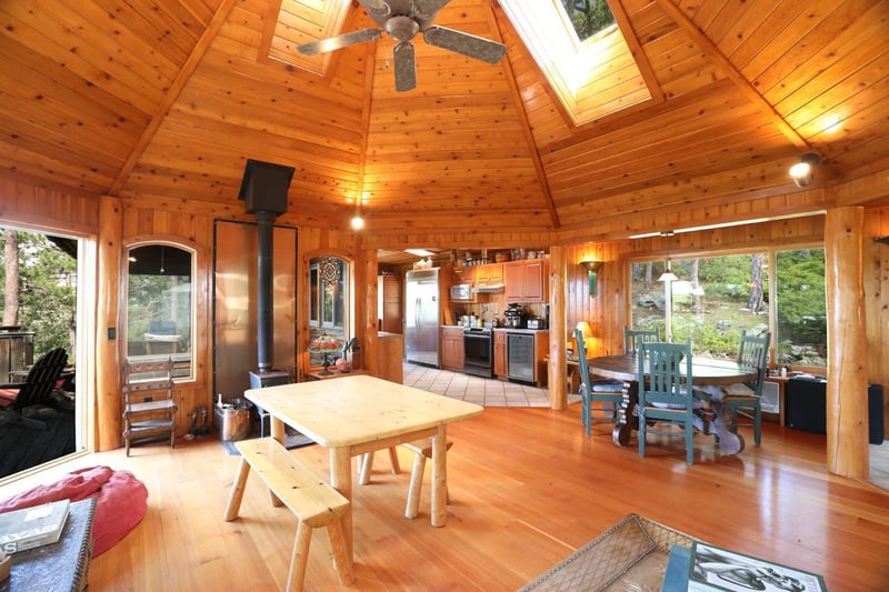 2928 Waters Island And Dock Van Vac Rd, Ely, MN 55731
