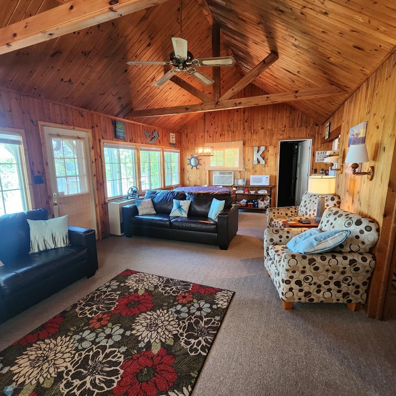 36627 E Rose Lake Rd, Frazee, MN 56544