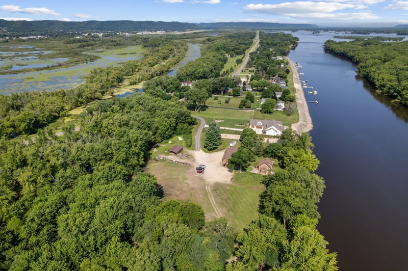 540 Prairie Island Rd N, Winona, MN 55987