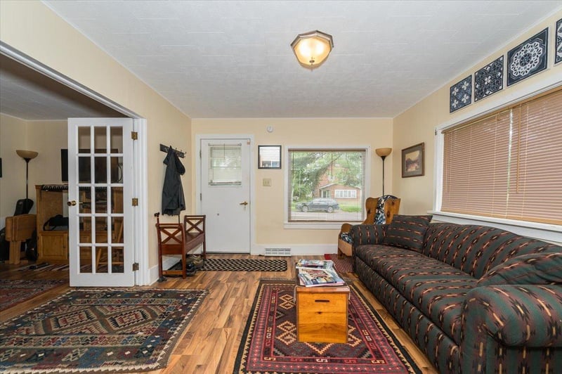 412 5th Ave E, Ashland, WI 54806