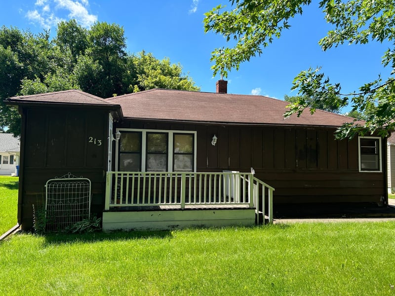 213 Lawton St, Tyler, MN 56178