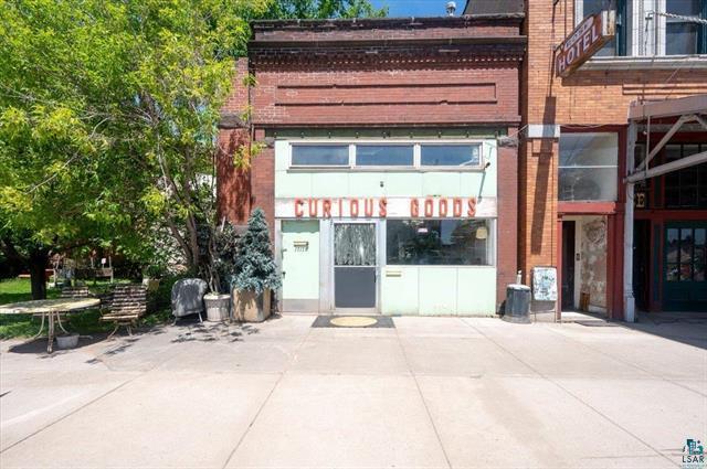 1717 Winter St, Superior, WI 54880