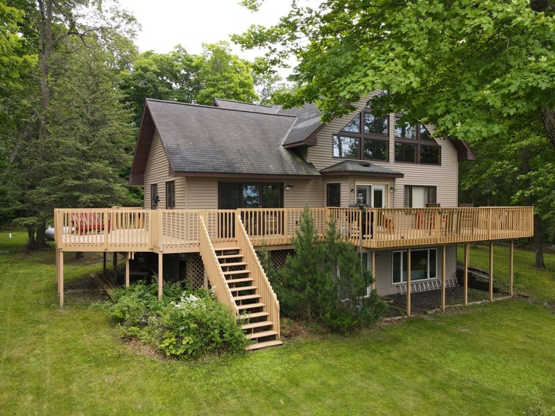51305 Edgewater Rd, Spring Lake, MN 56680