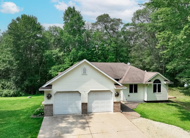 2152 45th Ave, Star Prairie, WI 54026