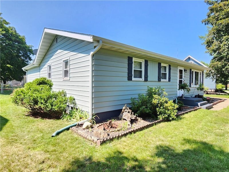 2519 Garfield Ave, Altoona, WI 54720