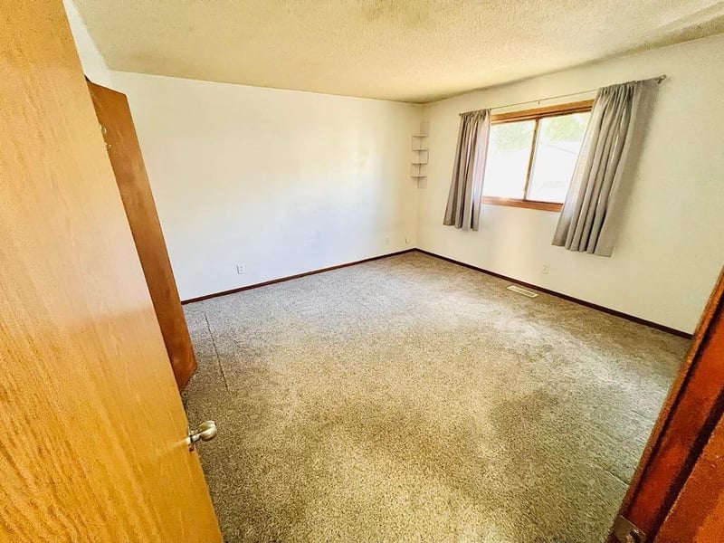 1615 Westminster St, Saint Paul, MN 55130