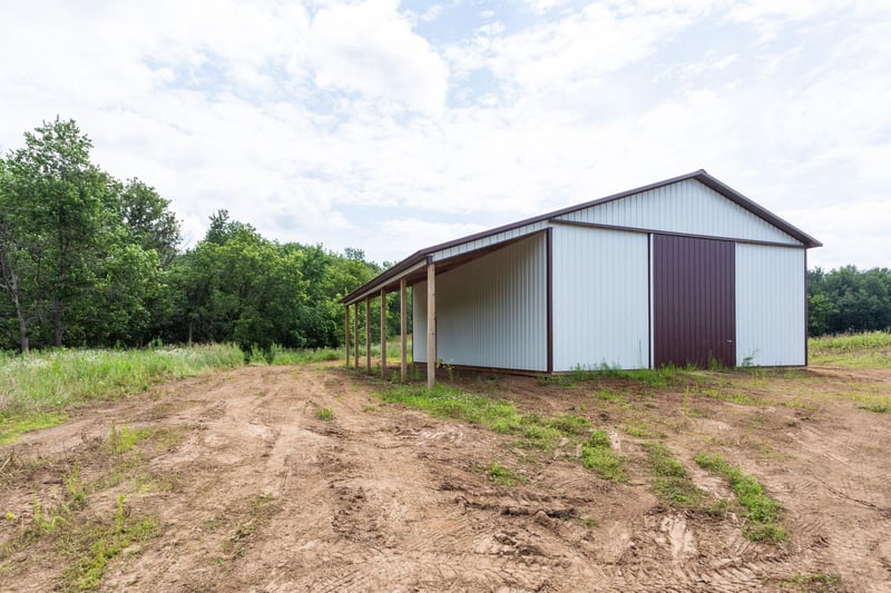 1726 W Church Rd, Star Prairie, WI 54026