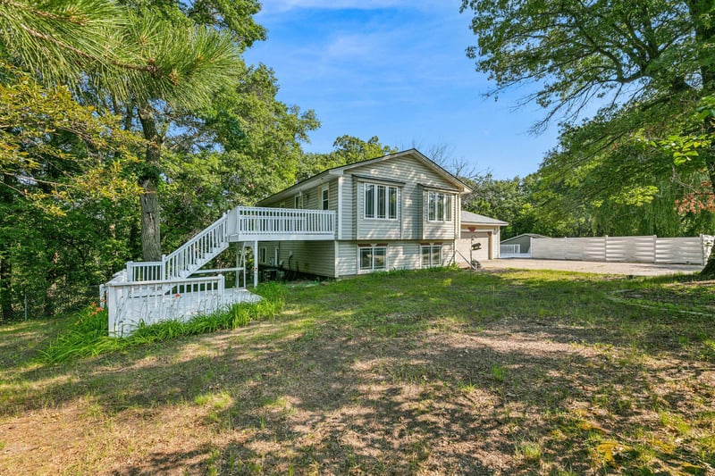 45 210th Ln NW, Oak Grove, MN 55011