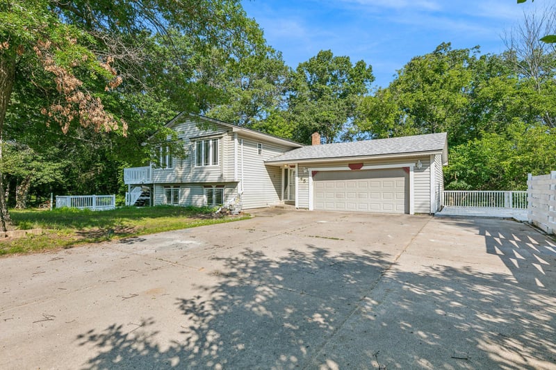 45 210th Ln NW, Oak Grove, MN 55011
