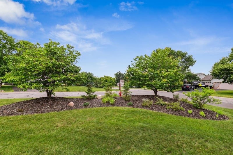 6211 152nd Ave NW, Andover, MN 55303